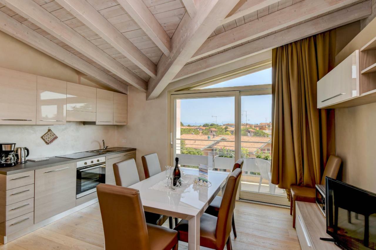 My Sirmione Lake Loft Экстерьер фото