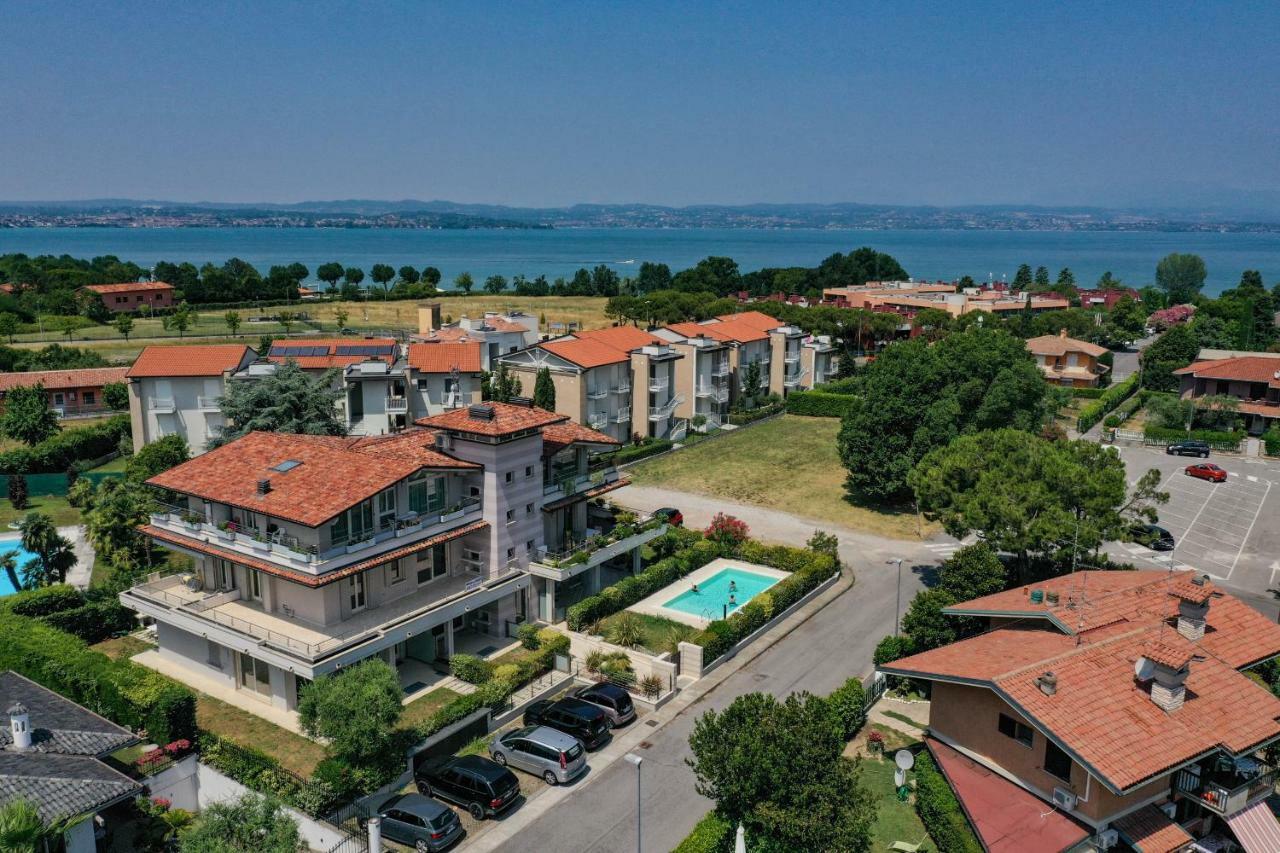 My Sirmione Lake Loft Экстерьер фото